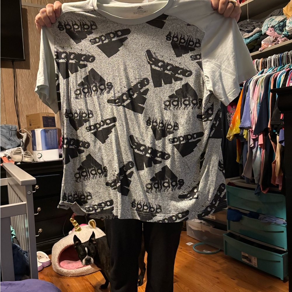 Adidas Gray and Black Short Sleeve Tee